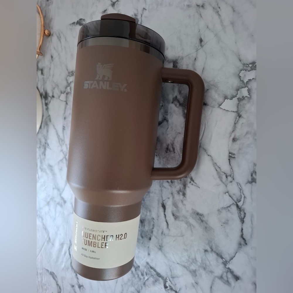 Stanley OG Espresso. 40oz